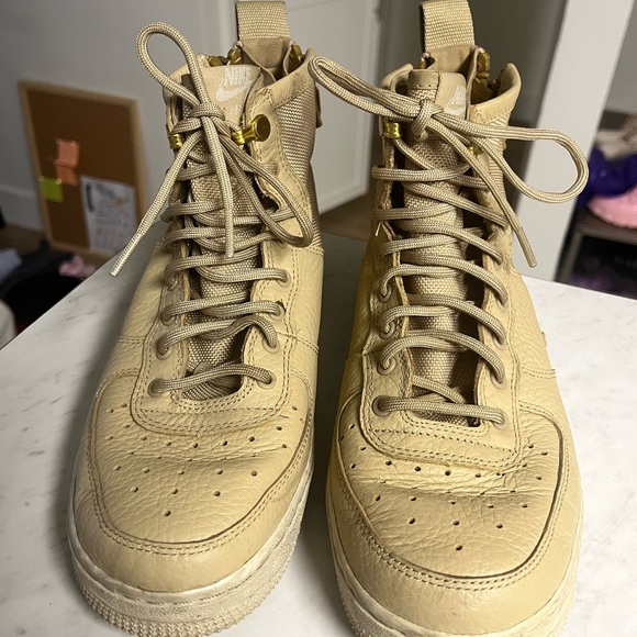 Nike SF Air Force 1 Mid Mushroom - Picture 3 of 12